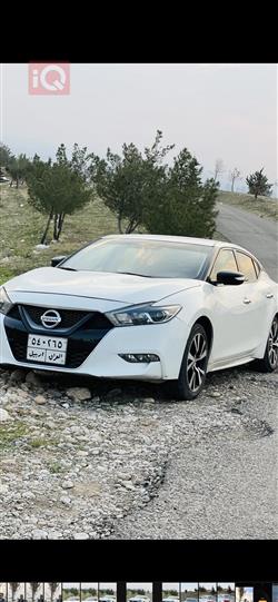 Nissan Maxima